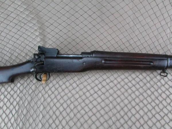 sig sauer m18 9mm service pistol #m18a050044